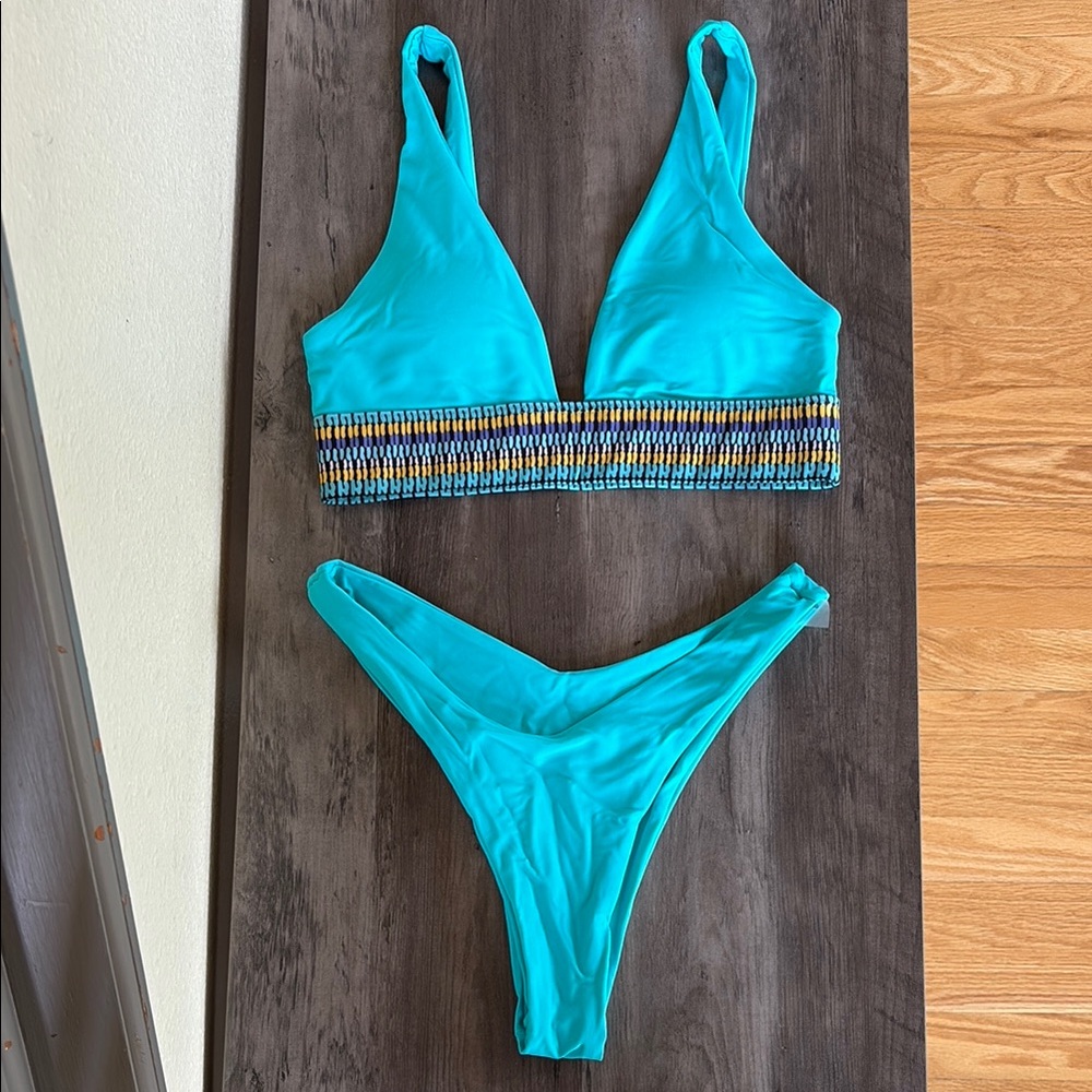 Stylish Turquoise Bikini Set Size Small